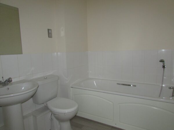 Apartment For Rent in Peterborough <small>Available</small> - Image 8