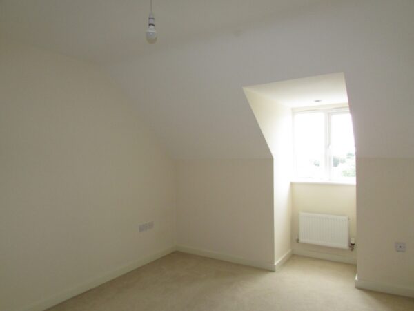 Three Storey For Rent in Peterborough <small>Available</small> - Image 12