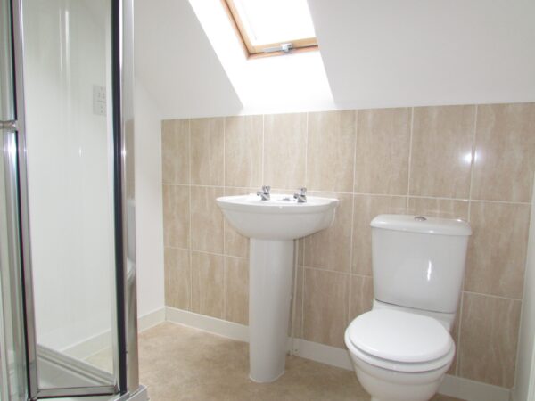 Three Storey For Rent in Peterborough <small>Available</small> - Image 13