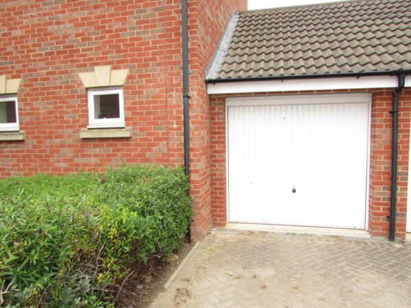 Three Storey For Rent in Peterborough <small>Available</small> - Image 16