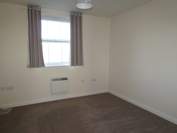 Apartment For Rent in Peterborough <small>Available</small> - Image 4