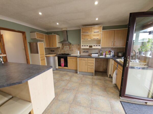 Semi Detached For Rent in Peterborough <small>Let Agreed</small> - Image 3
