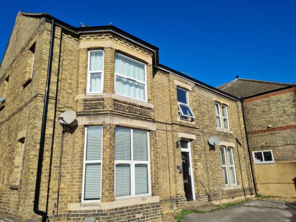 Flat For Sale Peterborough