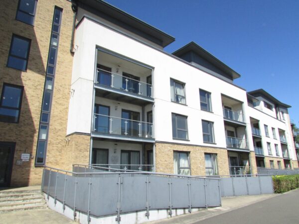 Apartment For Rent in Peterborough <small>Let Agreed</small>