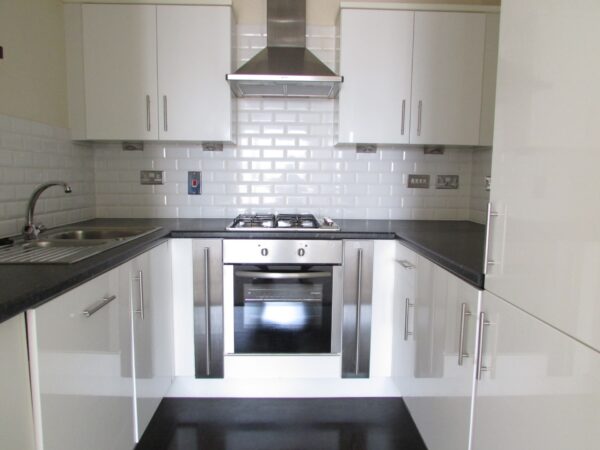 Apartment For Rent in Peterborough <small>Let Agreed</small> - Image 2