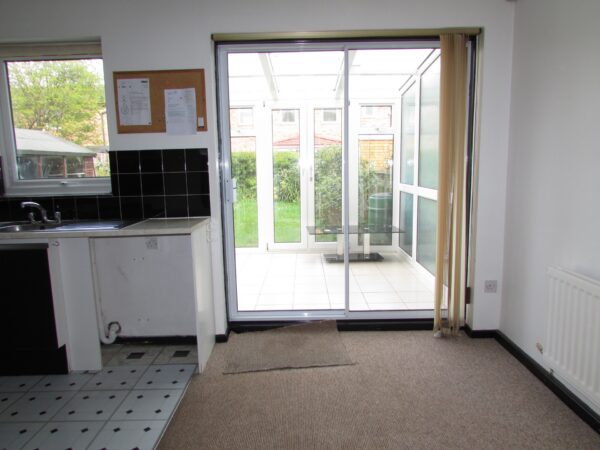 Semi Detached For Rent in Peterborough <small>Available</small> - Image 5