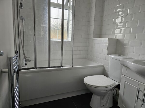 Terraced For Rent in Peterborough <small>Let Agreed</small> - Image 7