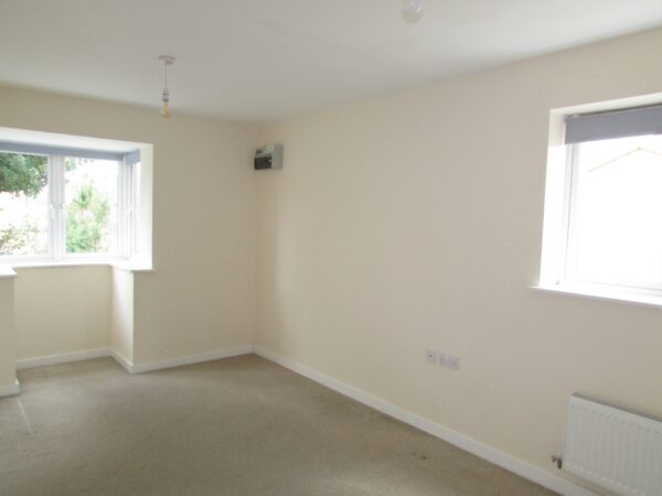 House For Rent in Peterborough <small>Available</small> - Image 2