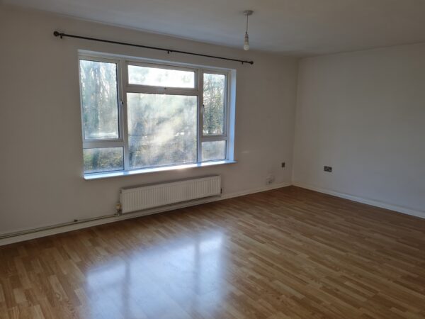 Apartment For Rent in Peterborough <small>Let Agreed</small> - Image 3