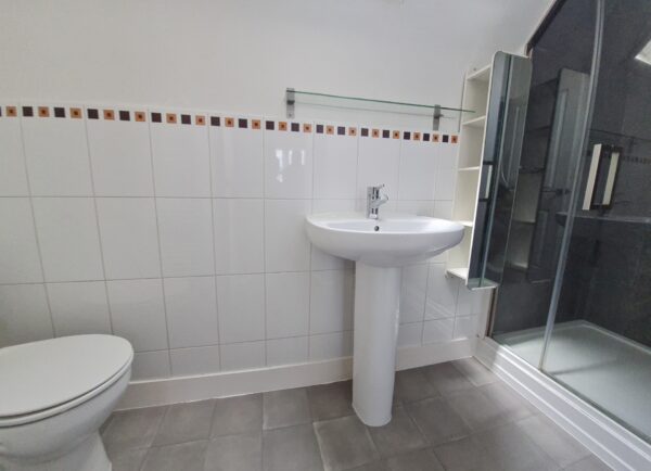 Coach House For Rent in Peterborough <small>Available</small> - Image 5