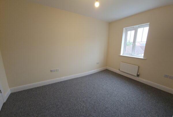 Three Storey For Rent in Peterborough <small>Available</small> - Image 9