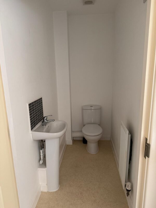 Three Storey For Rent in Peterborough <small>Available</small> - Image 11