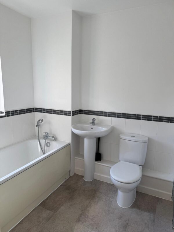 Three Storey For Rent in Peterborough <small>Available</small> - Image 12