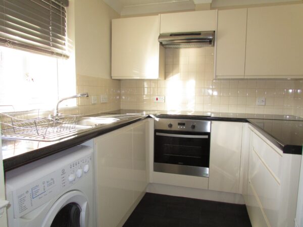 Maisonette For Rent in Peterborough <small>Available</small> - Image 2